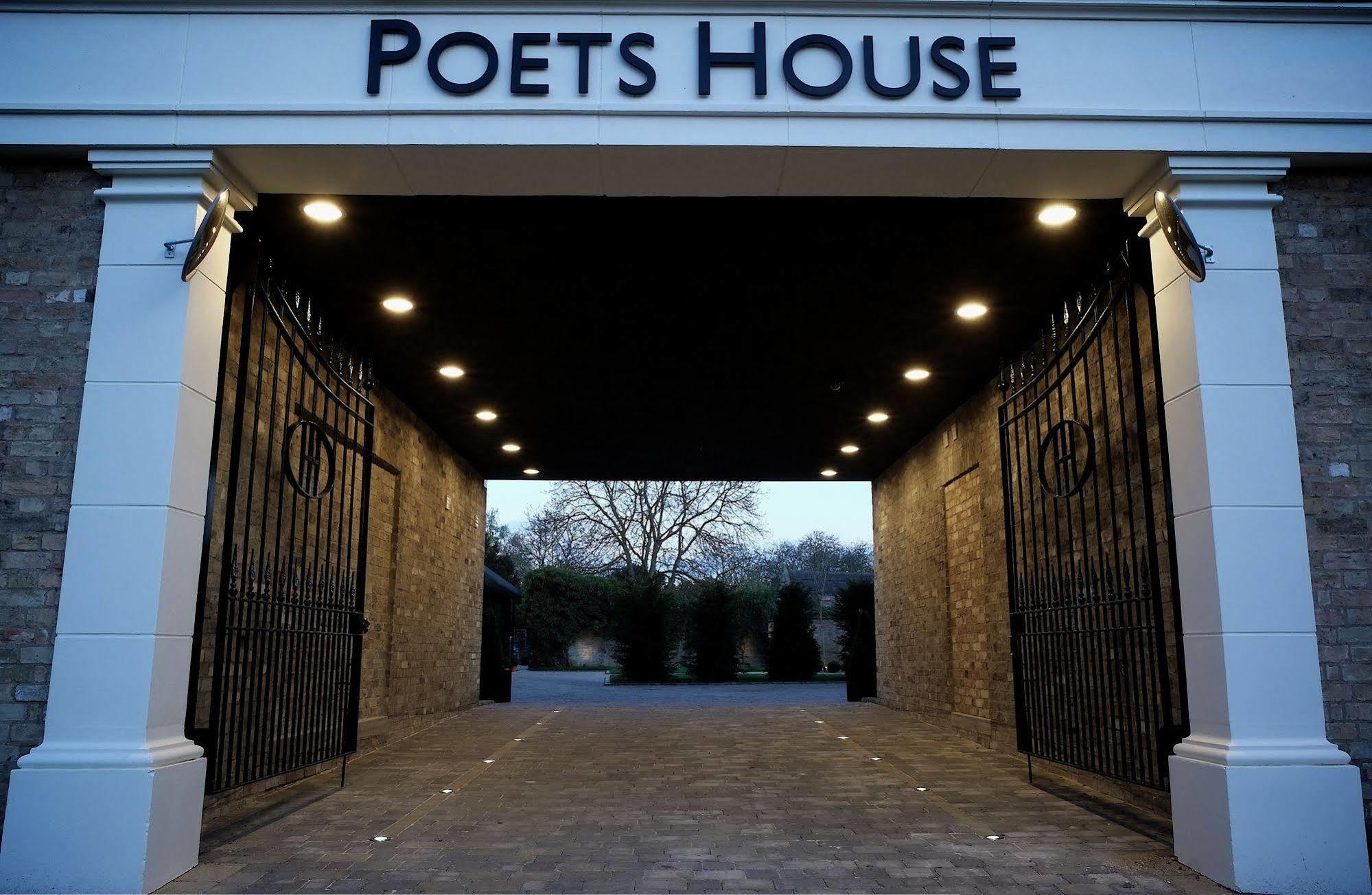 Poets House Hotel Ely Exterior photo